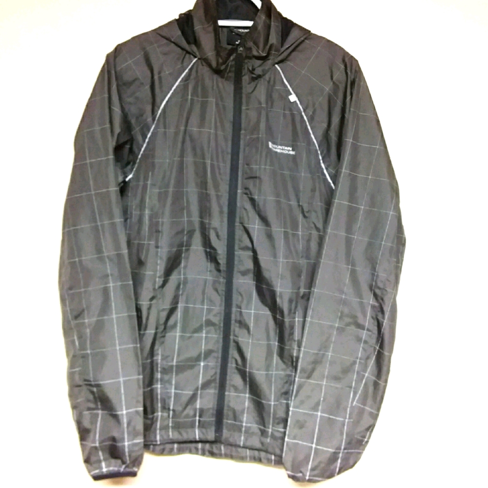 ⬇️ Mountain Warehouse Active light jacket